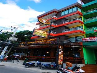 Coffee Mania House Otel Phuket Dış mekan fotoğraf