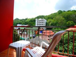 Coffee Mania House Otel Phuket Dış mekan fotoğraf